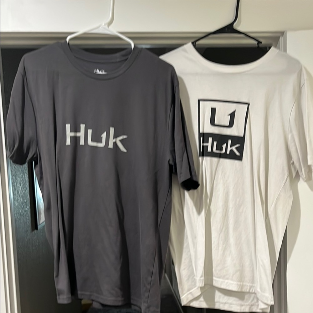 Huk Dual T-Shirt Set in Charcoal and Ivory